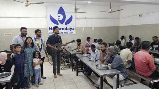 Lunch and Live Music at Nethrodaya